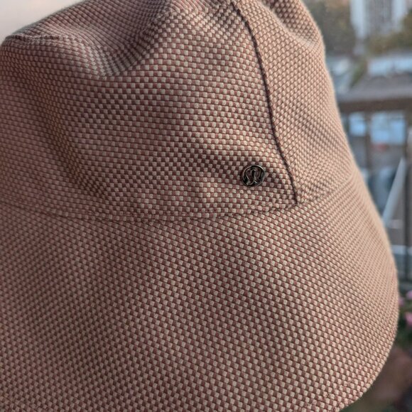 Lululemon Canvas Bucket Hat - Picture 7 of 7